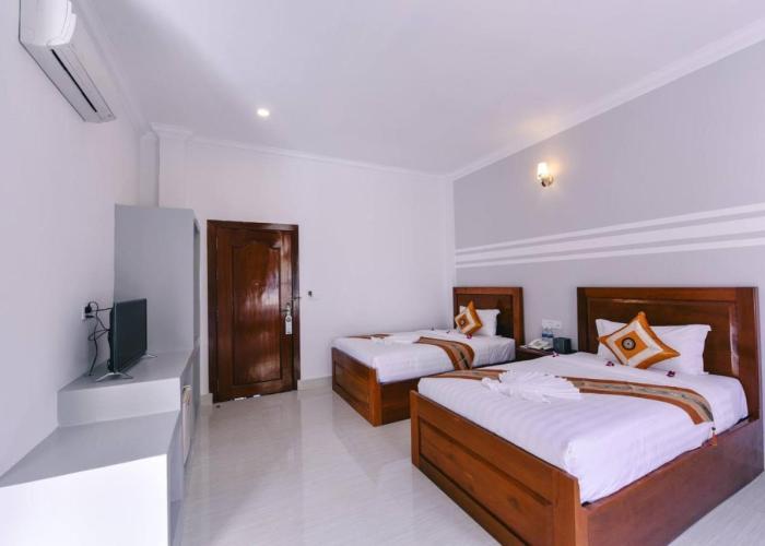 Sky Palace Boutique Hotel