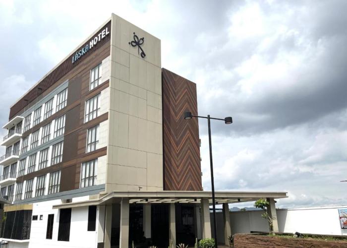 Hotel Santika Sukabumi