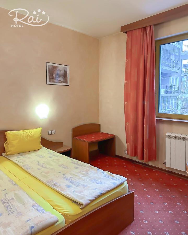 фото Hotel Rai