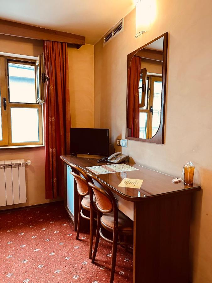 фото Hotel Rai