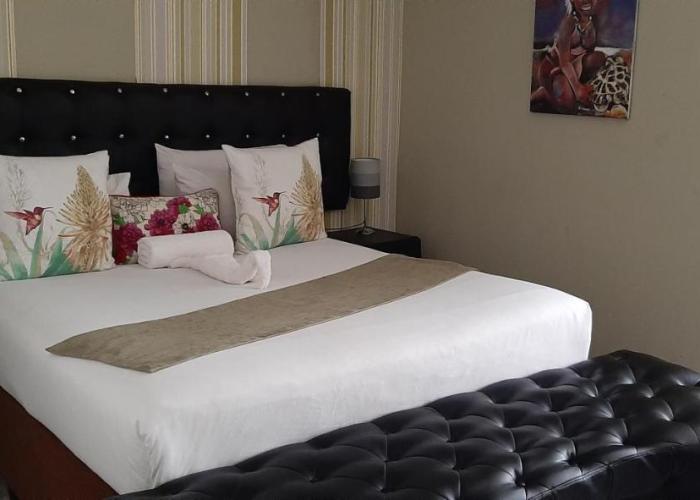 The New Mall Guesthouse