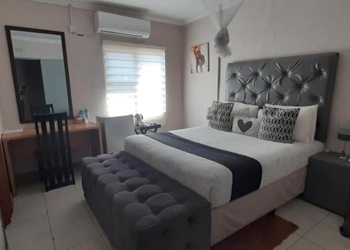 The New Mall Guesthouse