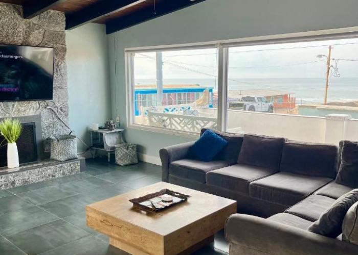 Rosarito Beach House Sleeps 14 & Steps to Sandy Beach Mins to Downtown