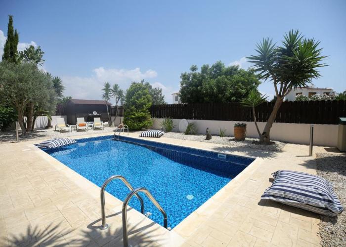 Unique Beach Luxurious Villas