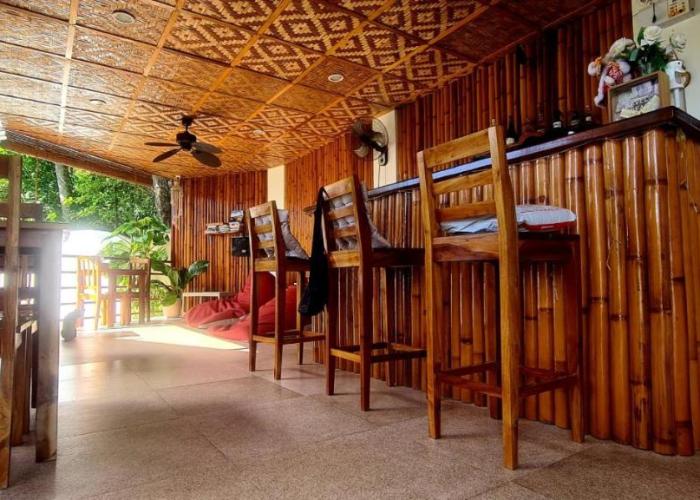 Roos Guesthouse