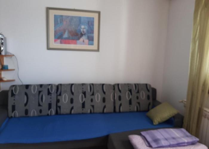 Apartman Ada