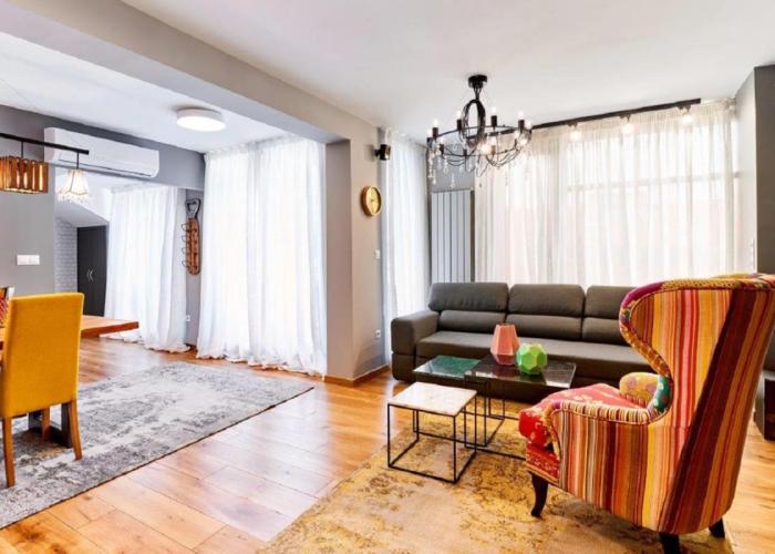 Stylish and High-end Designer Apartments in City Center