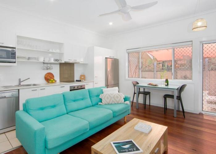 Yamba Daze - Sunset - Pet Friendly