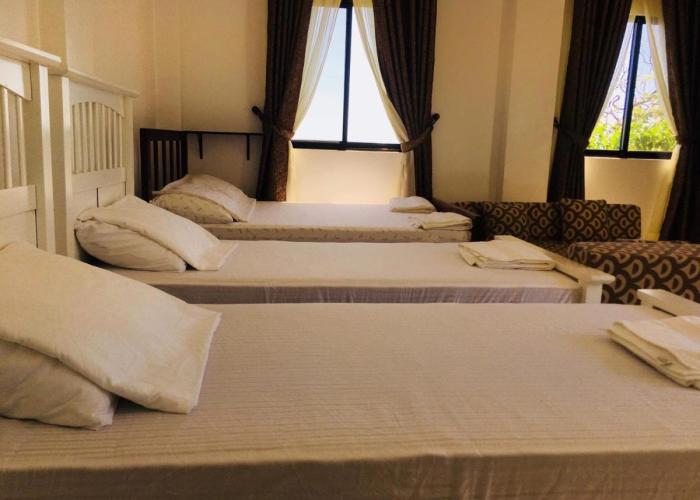 Melronz inn