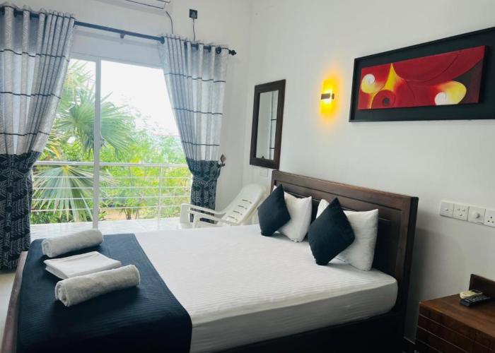 Liyonaa Beach Hotel