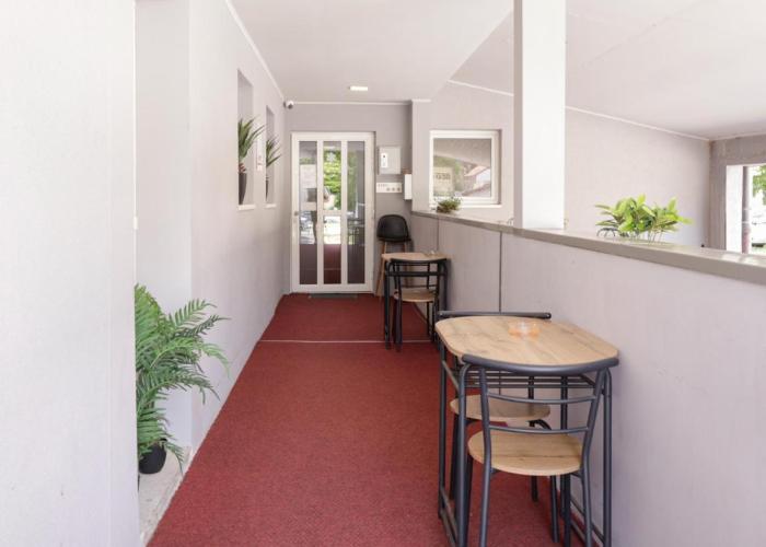 Beg Rooms