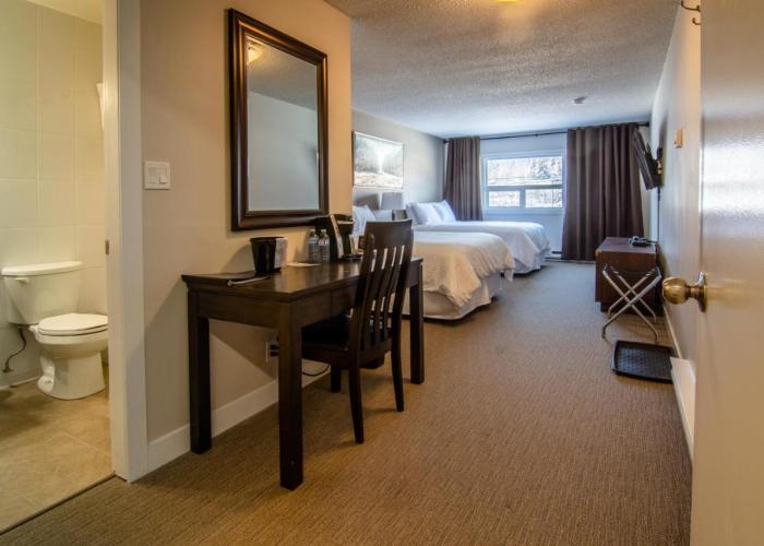 Northwood Plaza Hotel