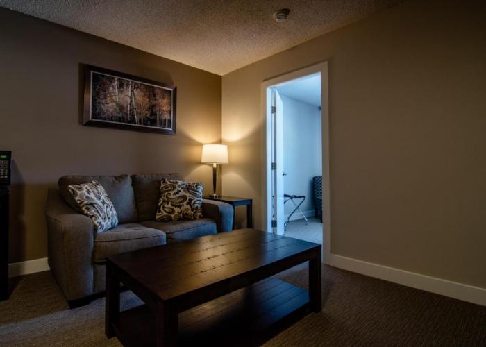 Northwood Plaza Hotel