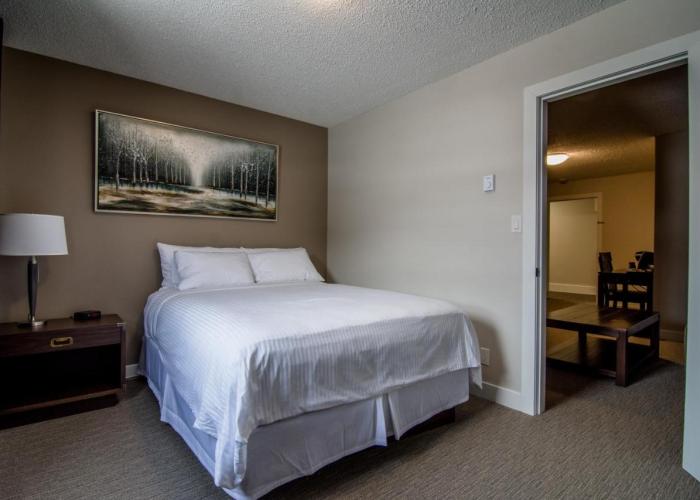Northwood Plaza Hotel