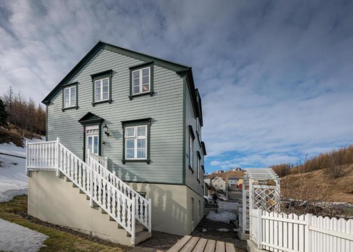 Lækjargata apartment