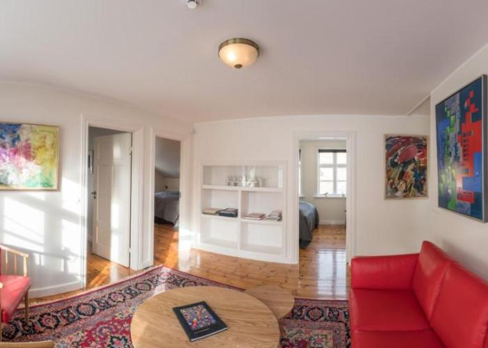 Lækjargata apartment