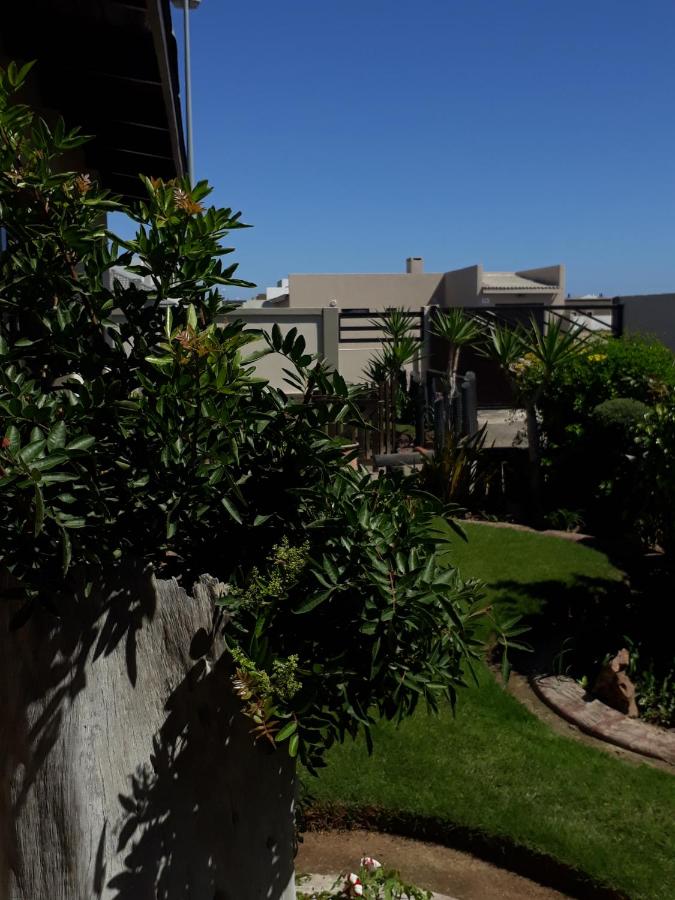 фото Sunflower Self-Catering