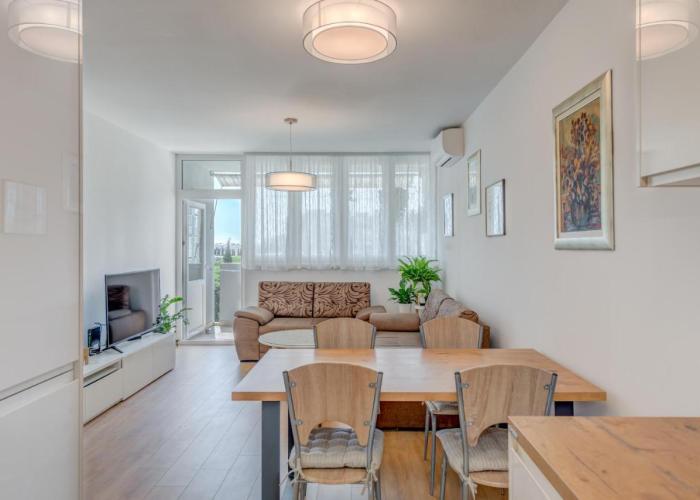Apartment ASTI