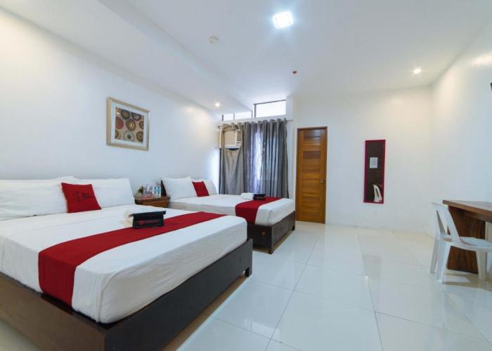 RedDoorz Plus @ San Roque Roxas City