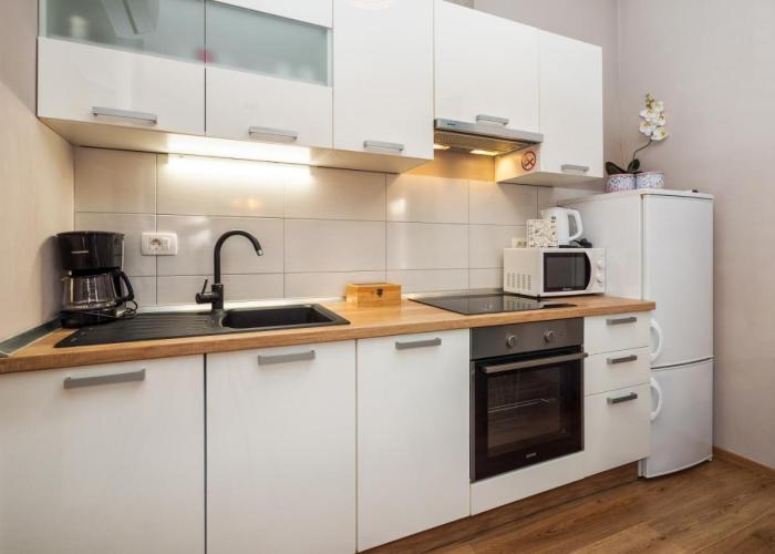 Apartment Queen Teuta in the heart of Split historical heritage