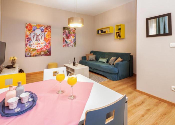 Apartment Queen Teuta in the heart of Split historical heritage