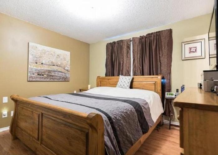 Wild North Bed & Rest