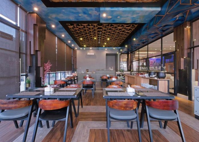 Premiere Hotel Tegal