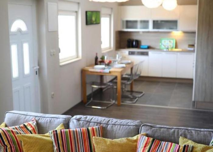 Luxury Apartment RougeMarin