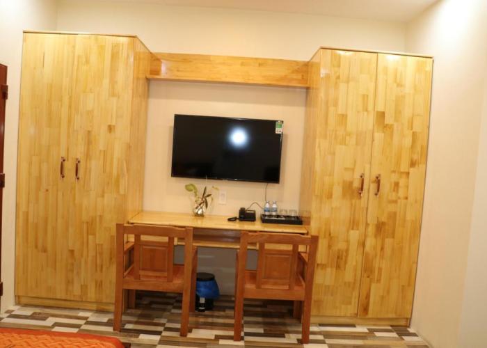 Hồng Hạc Hotel