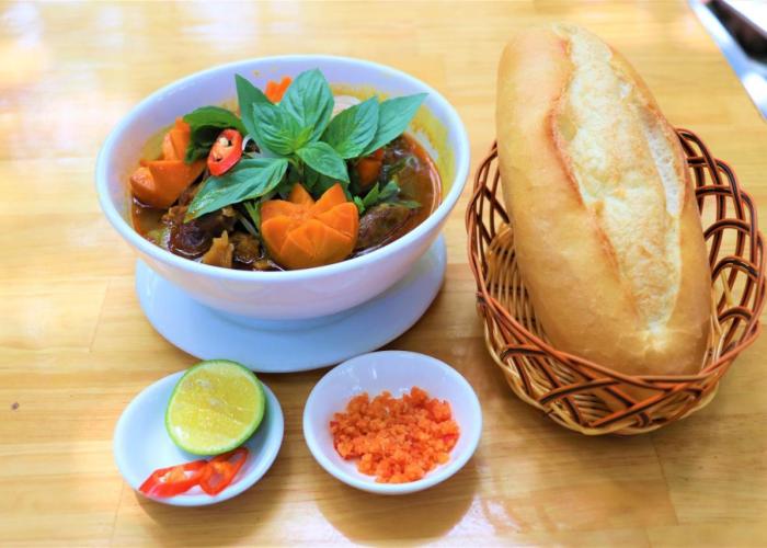 Hồng Hạc Hotel