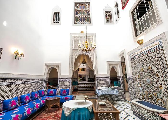 Riad Mounana