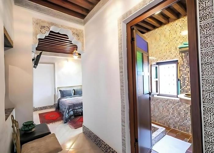 Riad Mounana