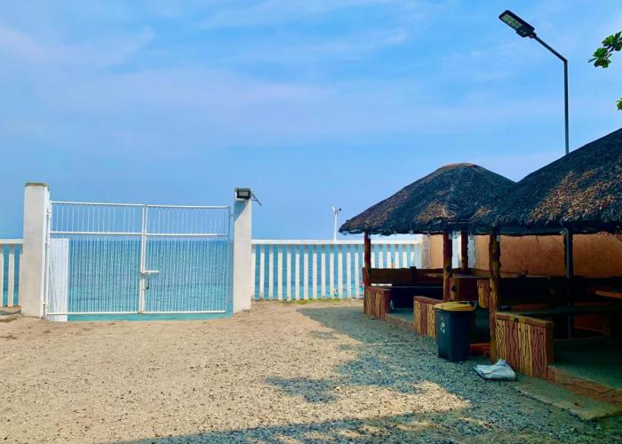 Hana Natsu Resorts Beach & Hotel