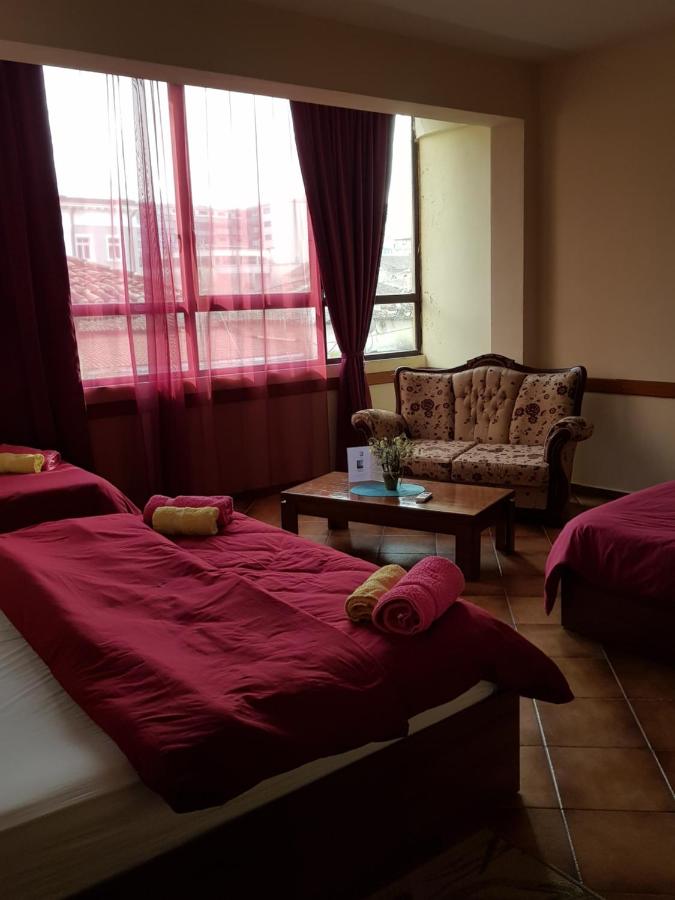 фото Hotel Kurtabeg