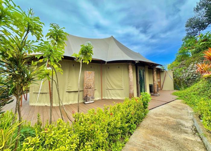 Palau Carolines Resort