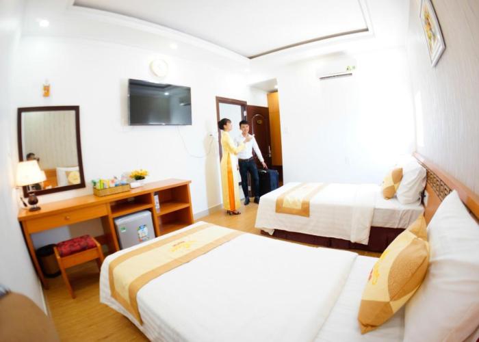 NỮ HOÀNG HOTEL