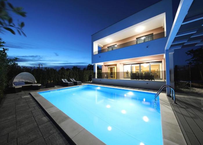 Villas A & N