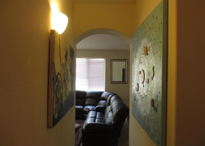 Art Gallery Vacation House