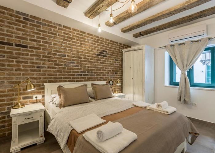 Studio Apartments Insula