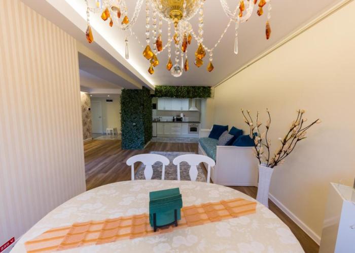 Apartament Carol Sinaia