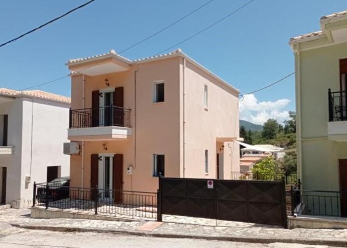Hermes Holiday Home in the Port of Sivota
