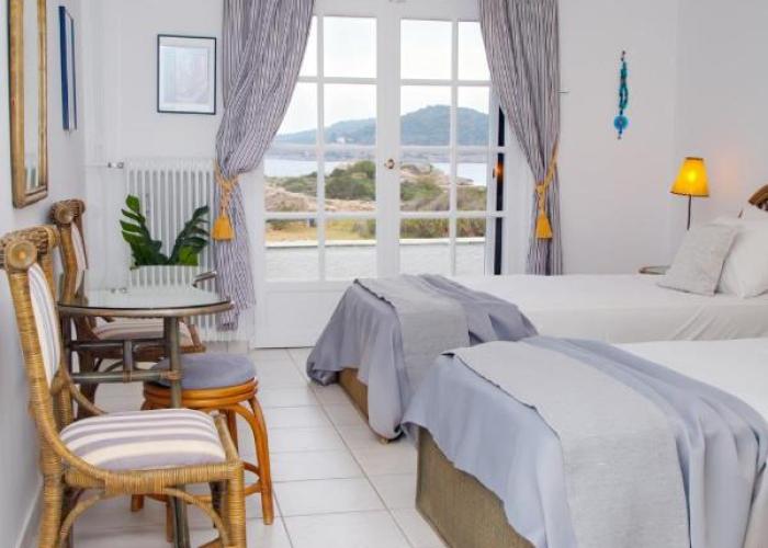 Aroura Homes 4BR Beachfront Villa