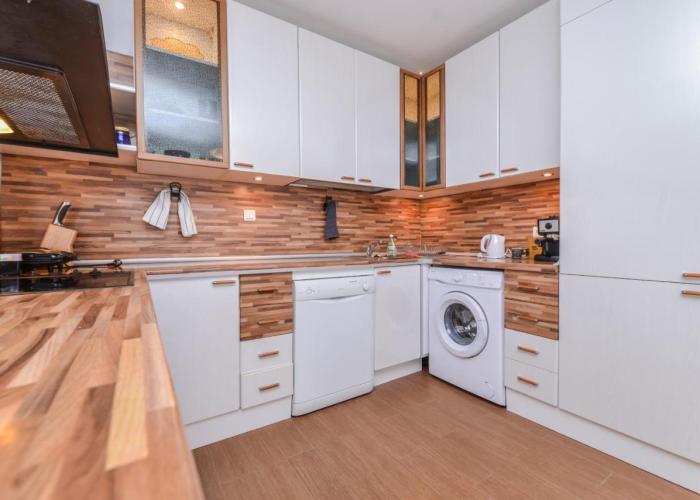 Eleganto - Central 2BD Stylish Apartment by Flat Mаnager