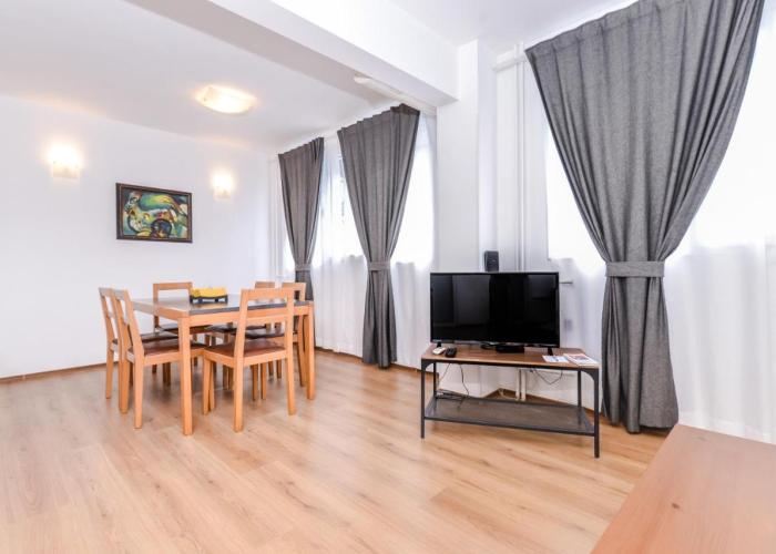Eleganto - Central 2BD Stylish Apartment by Flat Mаnager