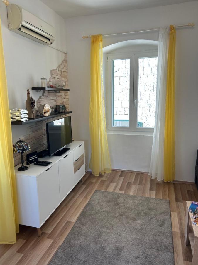 фото Nilaj Apartment