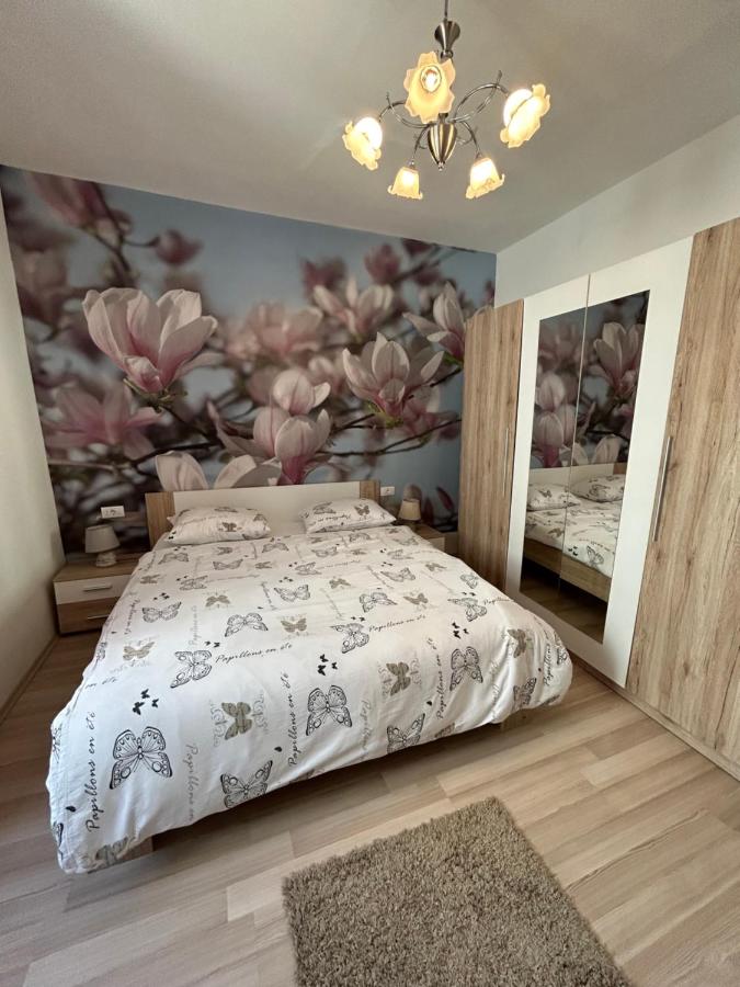 фото Nilaj Apartment