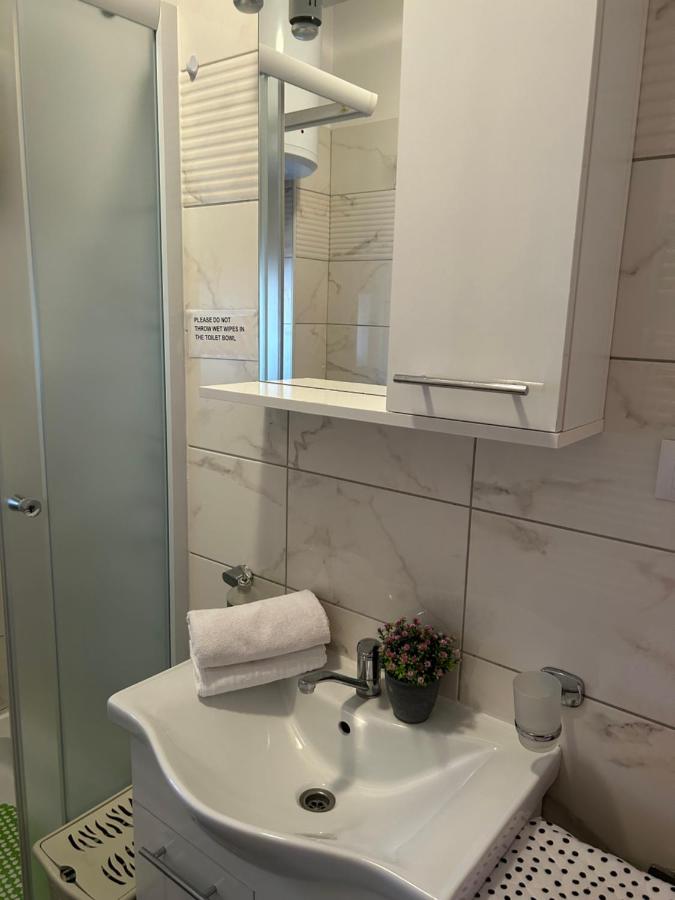 фото Nilaj Apartment