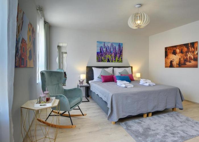 D&A Central Amphiteatre Apartments with free parking