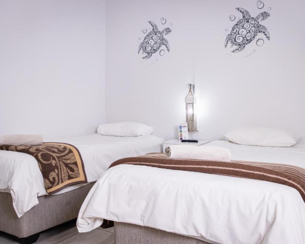 фото Lagoon Chalets