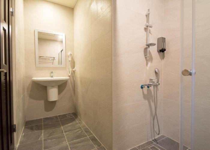 7-113 hotel